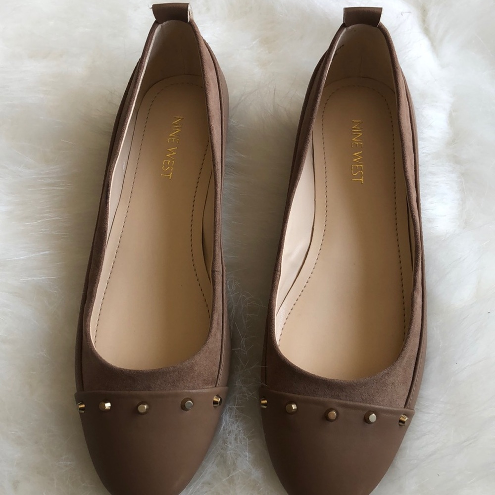 Nine West nice colored flats size 7.5 worn once